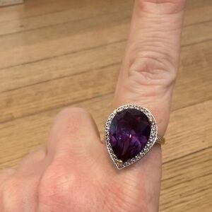 Glamorous Amethyst Teardrop Ring with Gold Accents